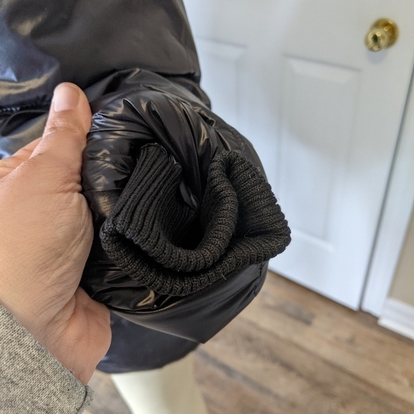 UNIVERSAL Standard Black Kanda Puffer Coat Jacket womens size XS NWT - Picture 10 of 12